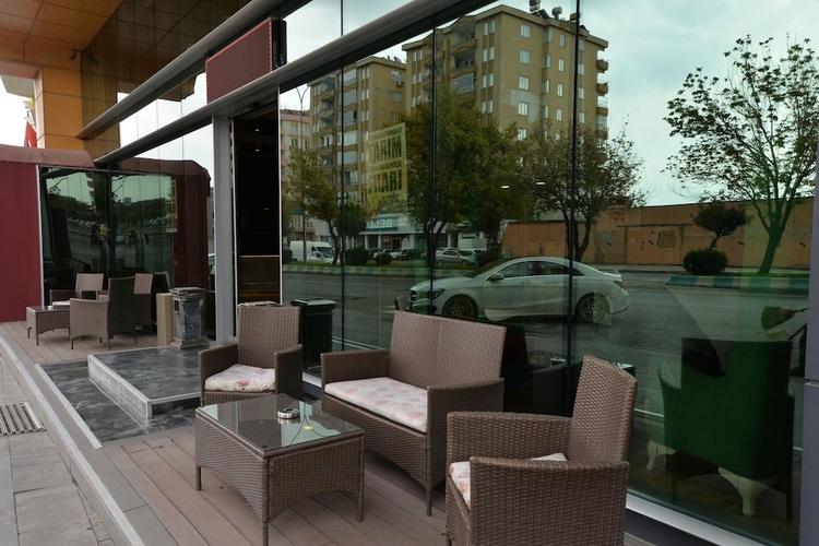 Peker Hotel
