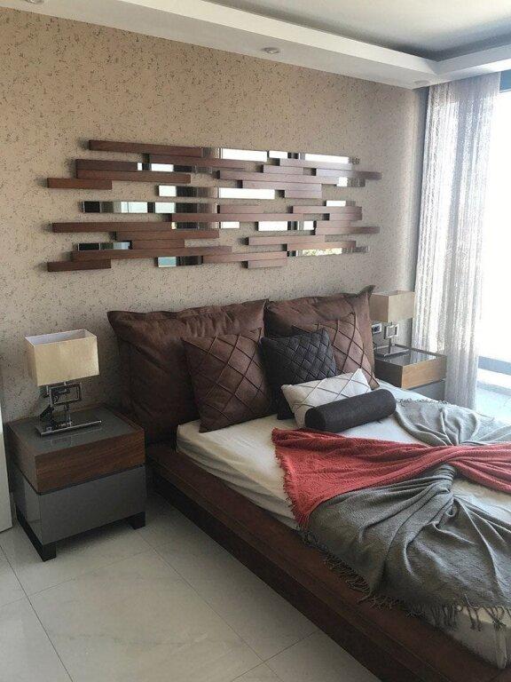 Emr Villa