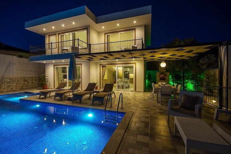 Villa Vira