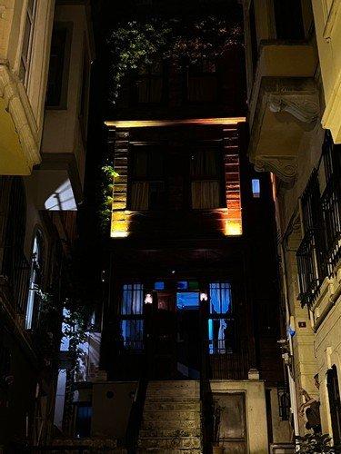 Klein Cihangir Pera Suites