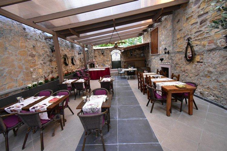 Olivia 1845 Guest House