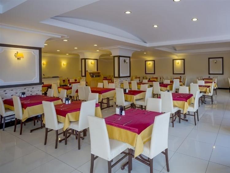 Clover Magic Park Beach Hotel