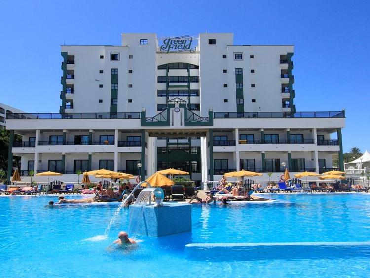 Aparthotel Green Field