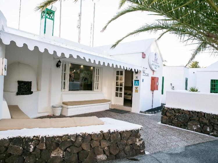 Apartamentos LIVVO Las Gaviotas