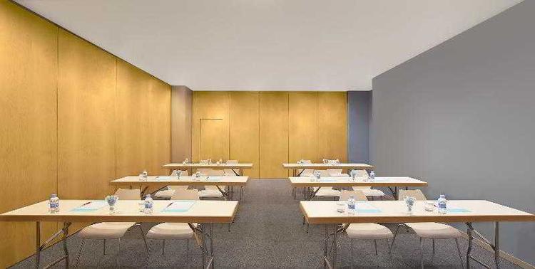 Four Points by Sheraton Barcelona Diagonal