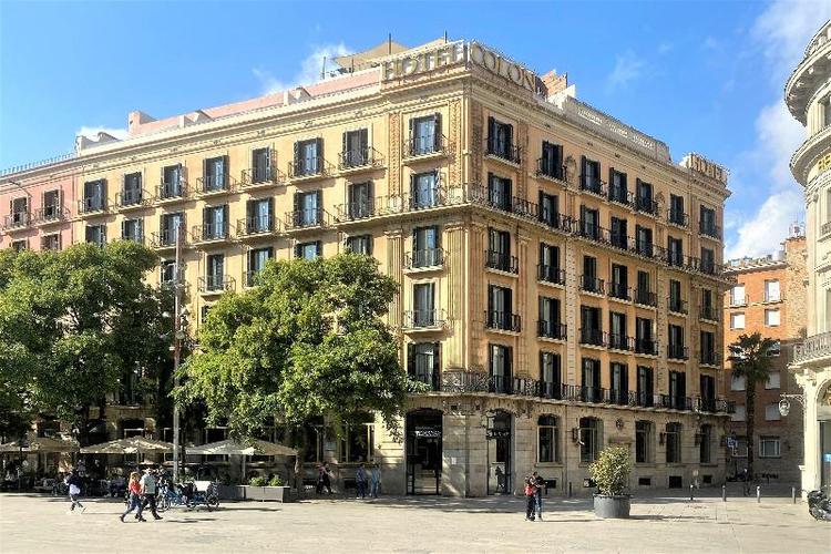 Lamaro Hotel