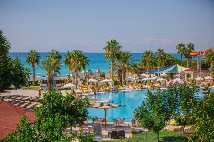 Club Justiniano Park Conti