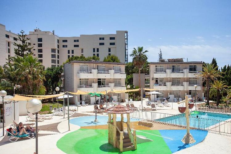 APARTAMENTOS CLUB SA COMA