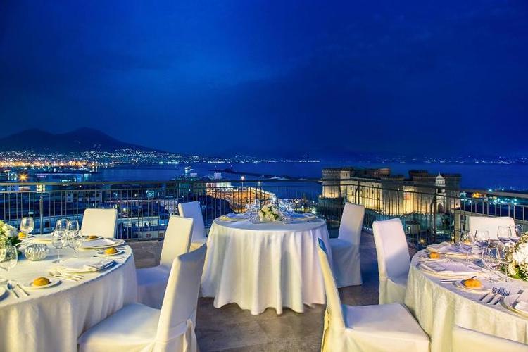 Renaissance Naples Mediterraneo