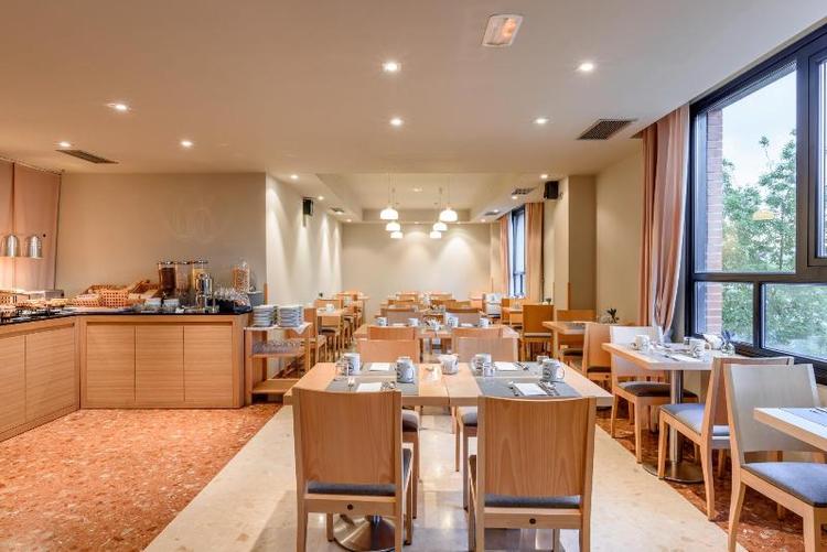 Exe Campus San Mames Aparthotel