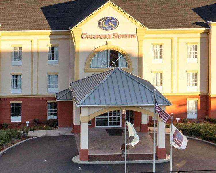 Comfort Suites Newark - Harrison