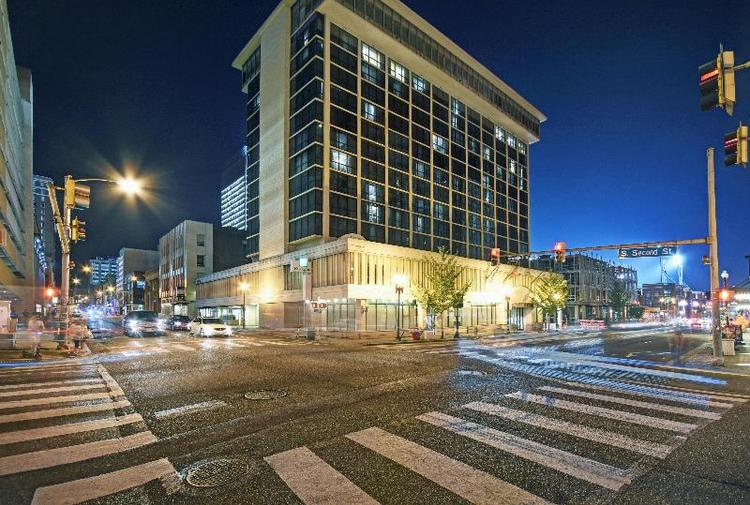 Holiday Inn Memphis-Downtown (Beale St.)