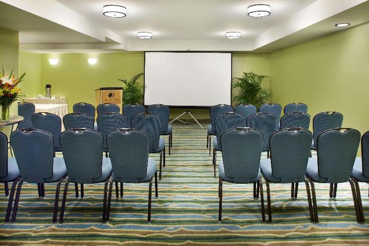 Doubletree Alana Waikiki