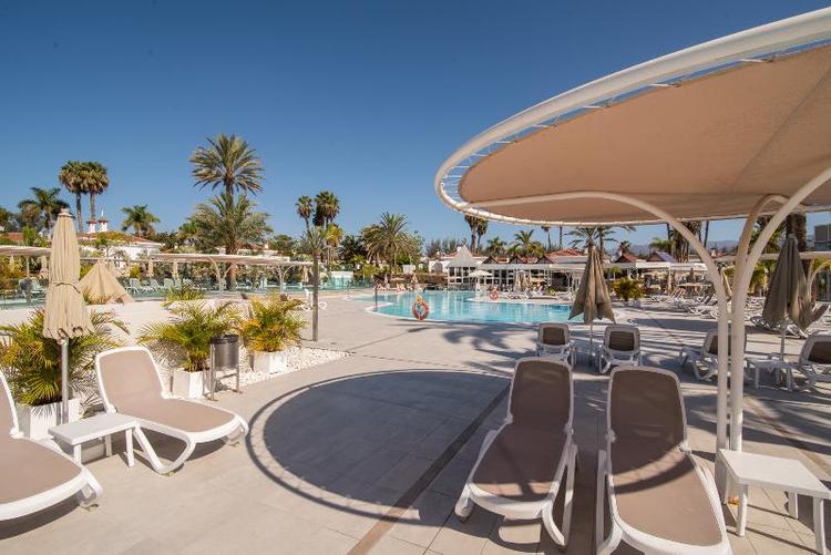 Hotel LIVVO Dunagolf Suites