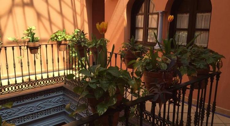 Patio de la Alameda