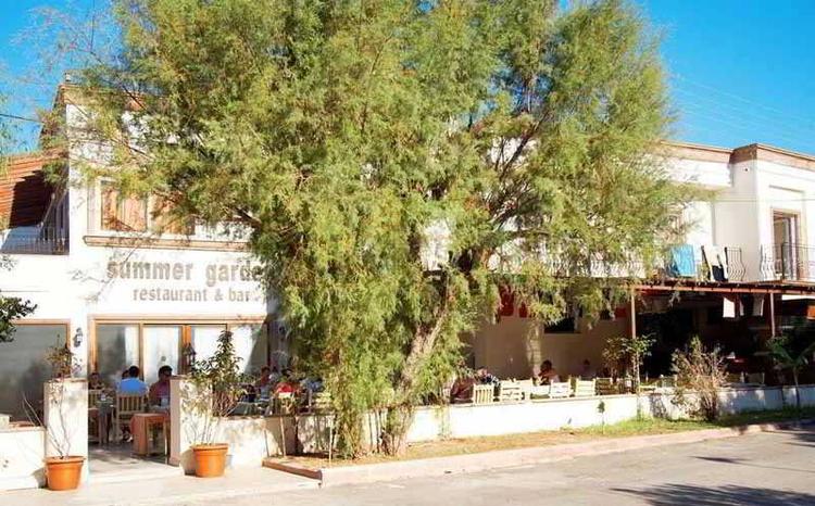 Summer Garden Suites&Beach Hotel