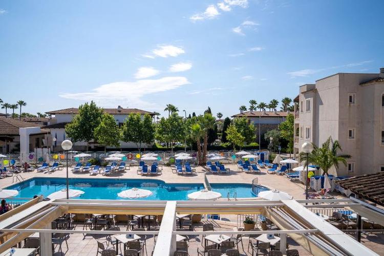 Caprice Isabel Aparthotel