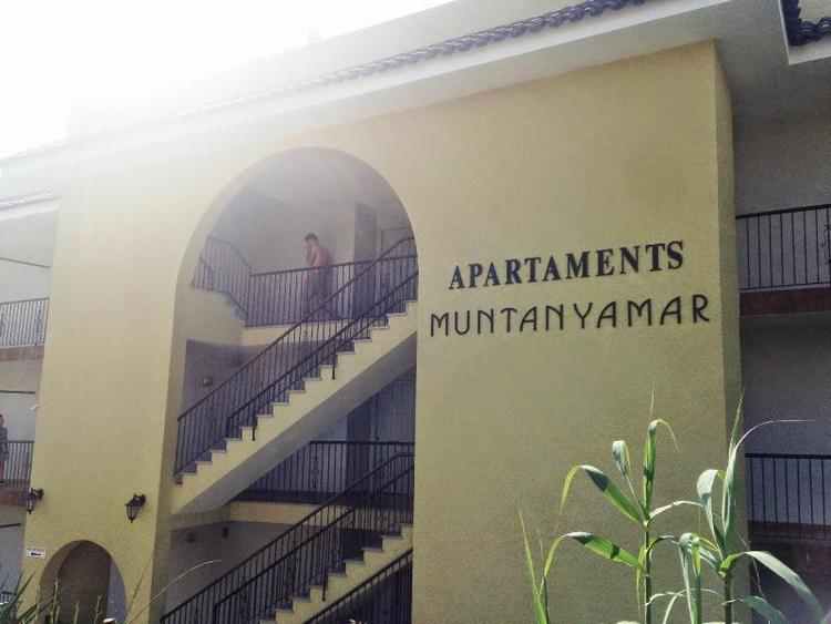 Apartaments AR Muntanya Mar