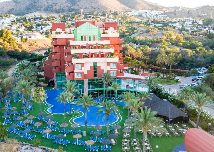 Holiday World RIWO Hotel