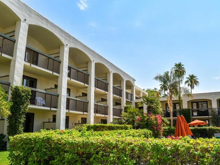 Palm Mountain Resort & Spa