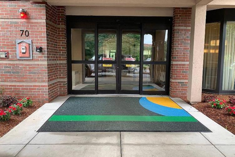 Courtyard By Marriott