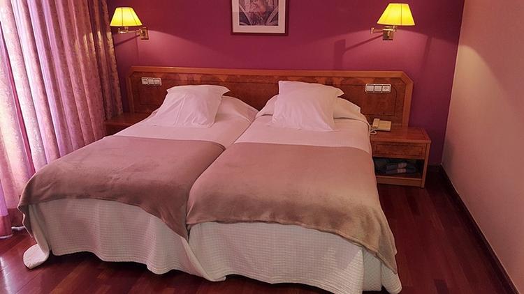 Leon Hotel Spa Paris