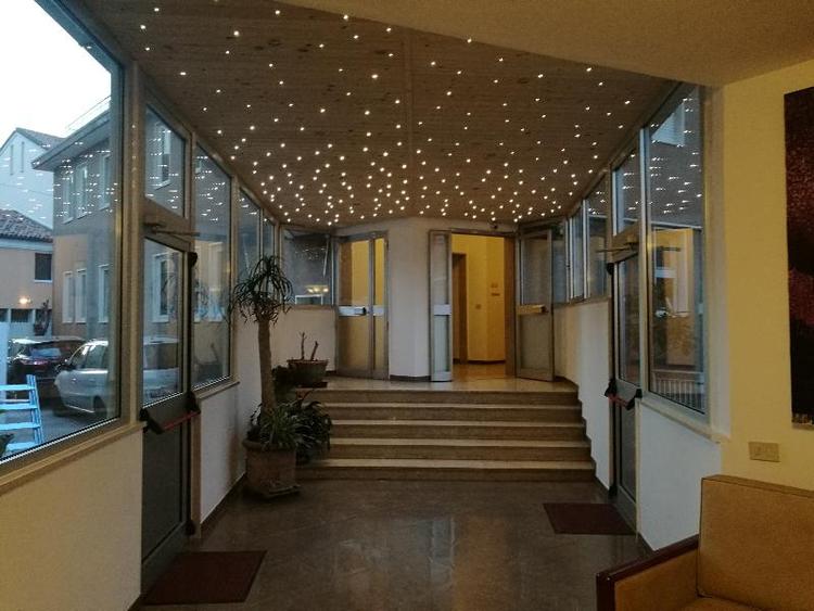 Hotel Aurora