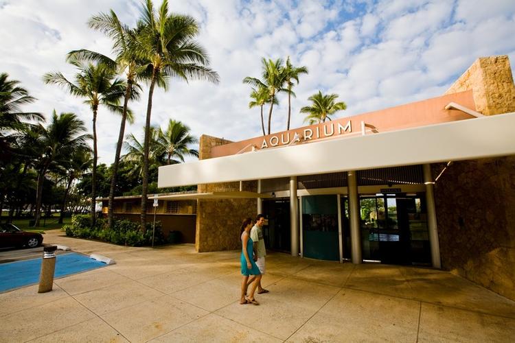 Kaimana Beach Hotel
