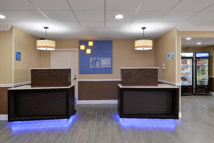 Holiday Inn Express & Suites Bonita Springs-IHG