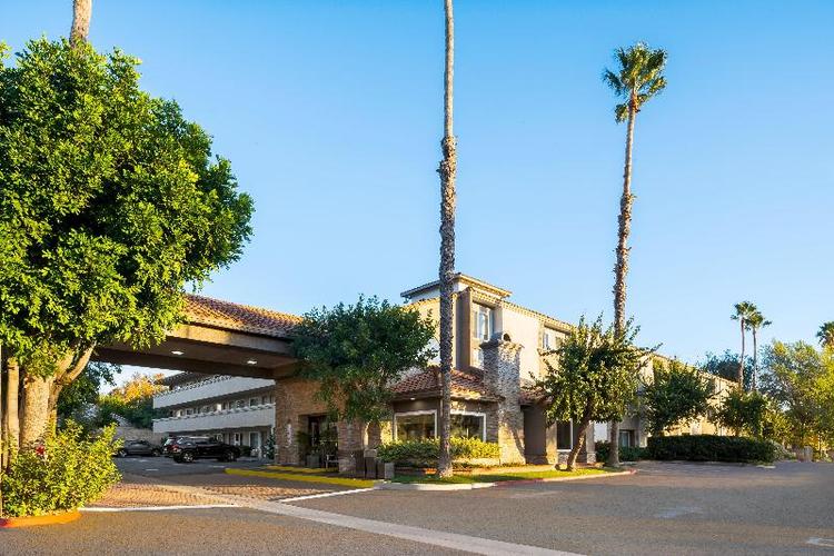 Holiday Inn Express Simi Valley