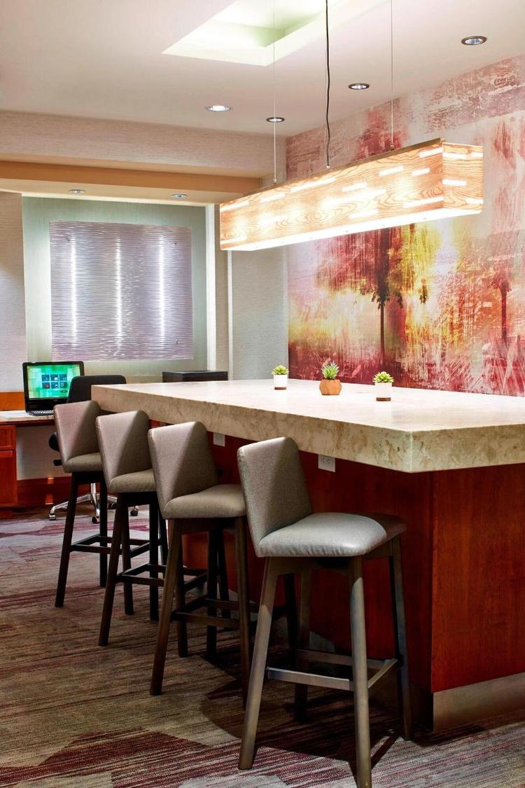Courtyard by Marriott - Brighton 