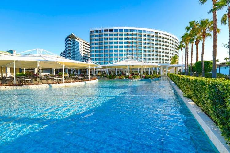 Crystal Centro Resort Hotel