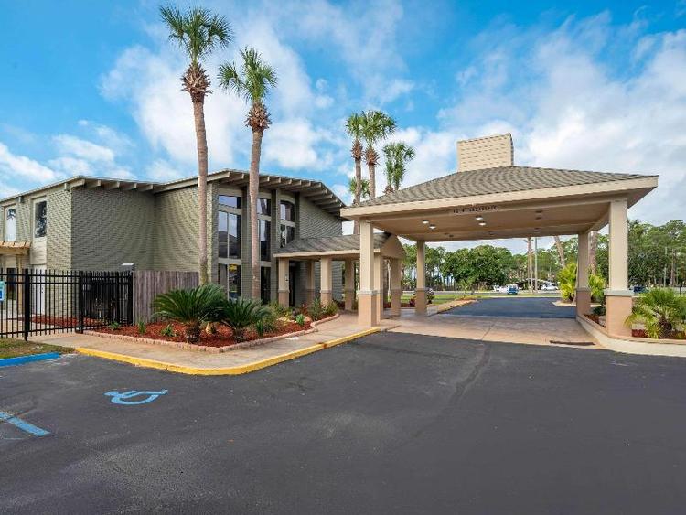 Quality Inn Bayside