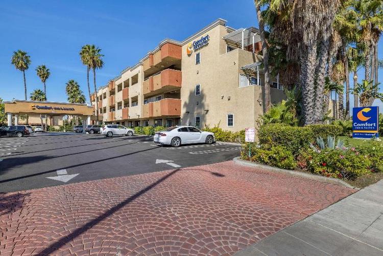 Comfort Suites Huntington Beach