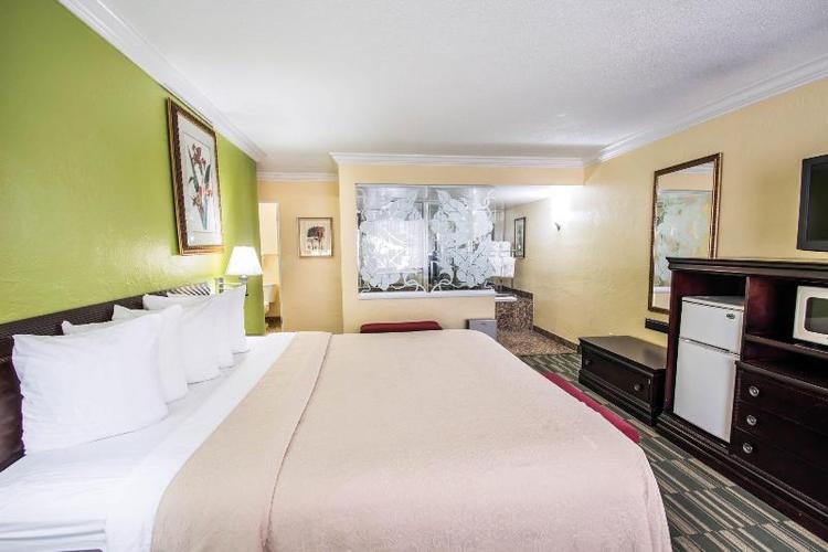 Quality Inn Oceanfront