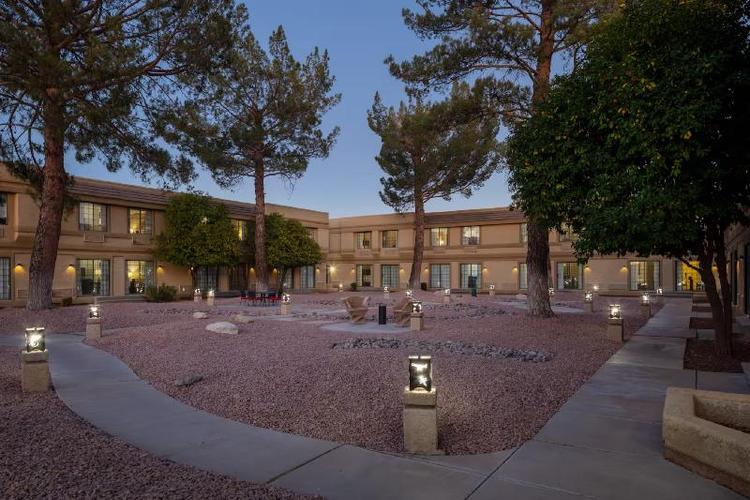Wyndham Tucson Airport Hotel & Conference Center