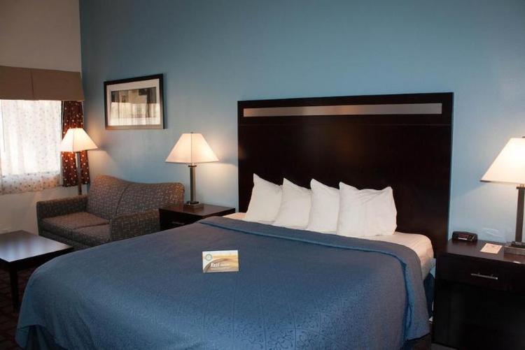 Quality Inn near Mammoth Mountain Ski Resort