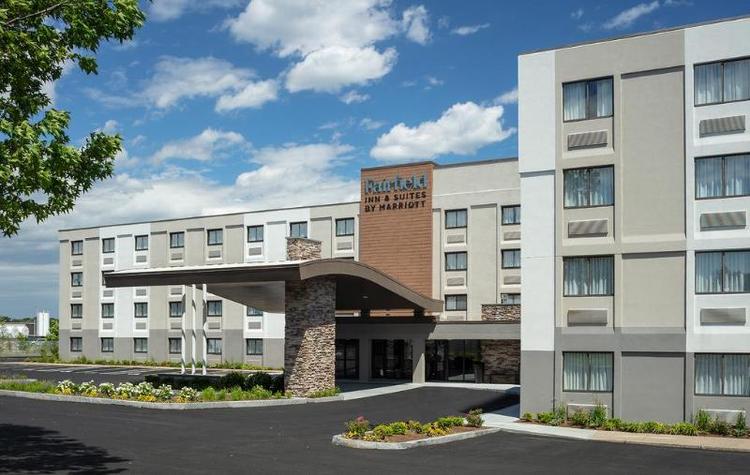 Fairfield Inn & Suites Providence Airport