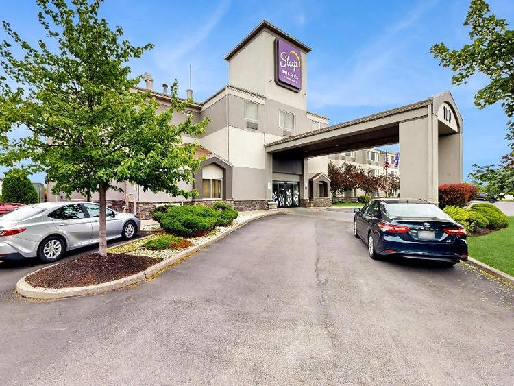 Sleep Inn and Suites Buffalo Airport