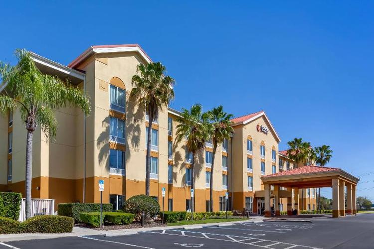 Comfort Inn & Suites Orlando North