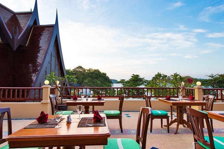 Chanalai Garden Resort 