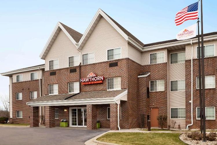Hawthorn Suites By Wyndham OakCreek/Milwaukee Airp