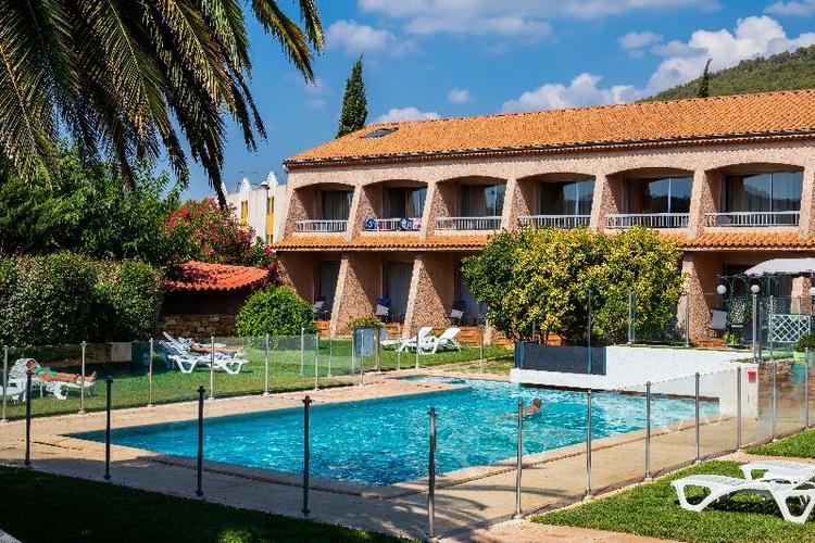 Noemys Toulon La Valette Hotel & Piscine