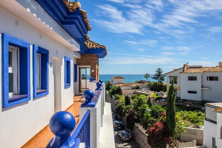VIVE COSTA AZUL