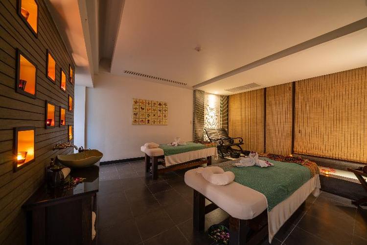La Flora Khao Lak