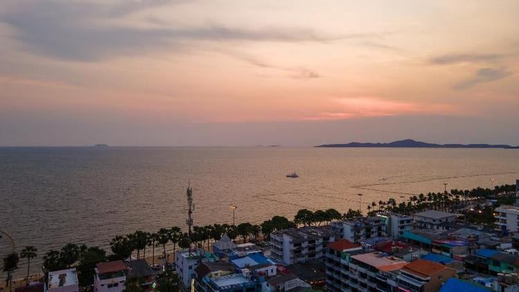 Jomtien Thani Hotel