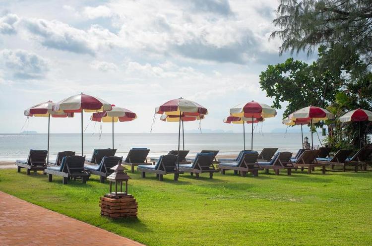Royal Lanta Resort & Spa