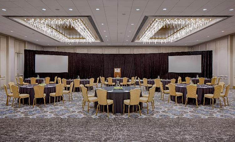 Doubletree Houston Greenway Plaza