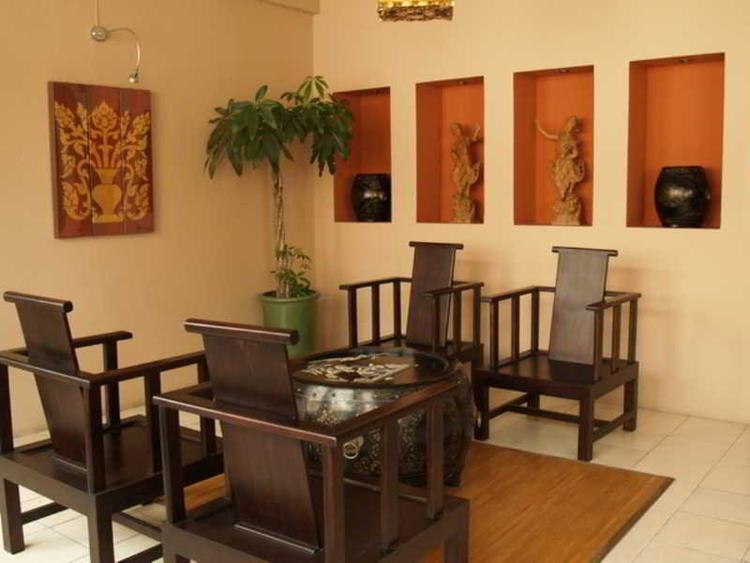 Maninarakorn Hotel