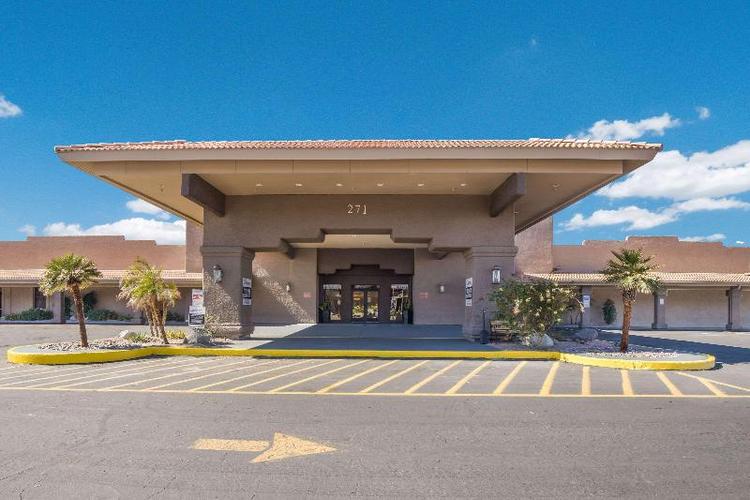 Quality Inn and Suites Lake Havasu